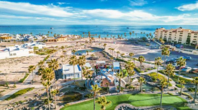 Casa Blanca Golf Villas